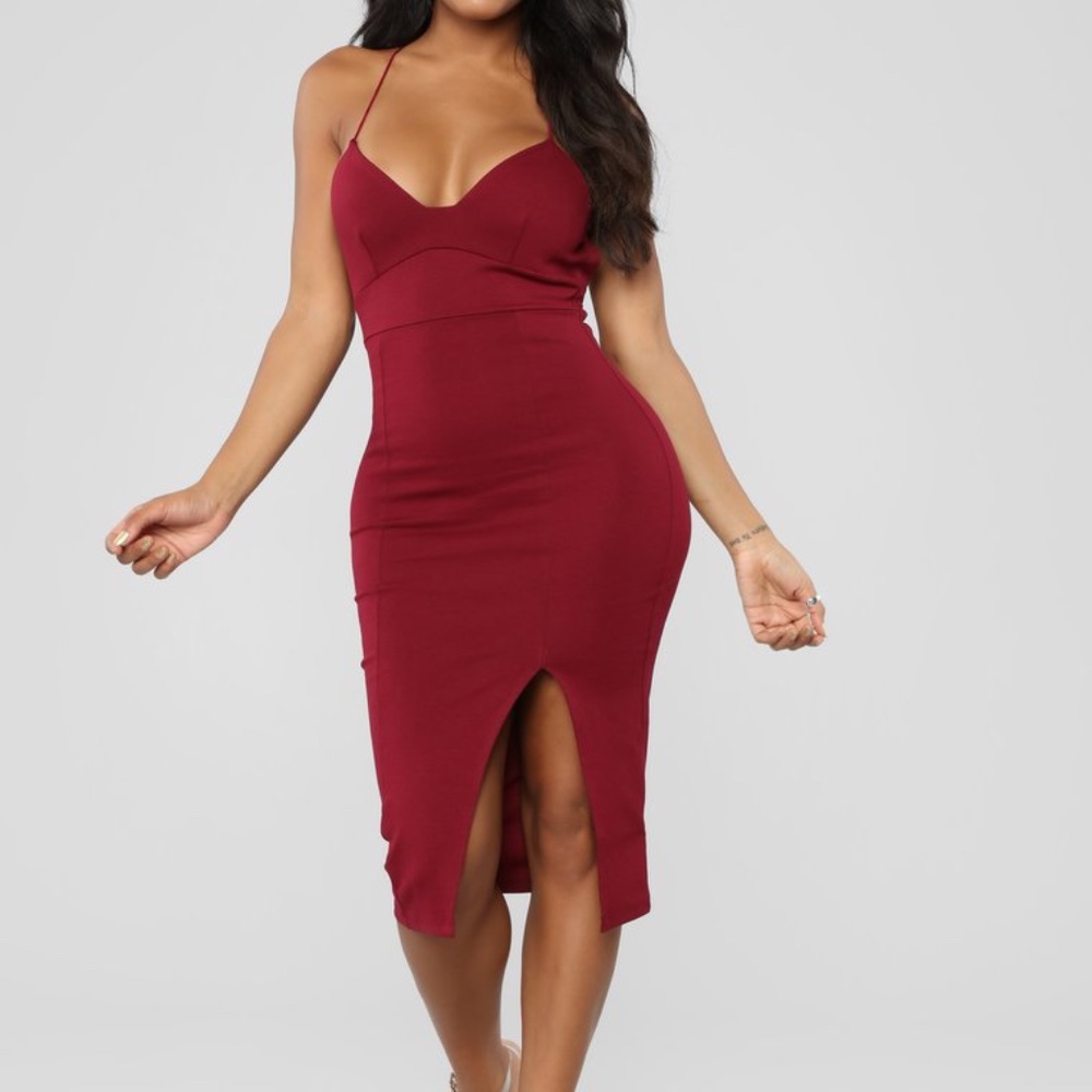 [SOLD] Fashion Nova Jonelle Dress